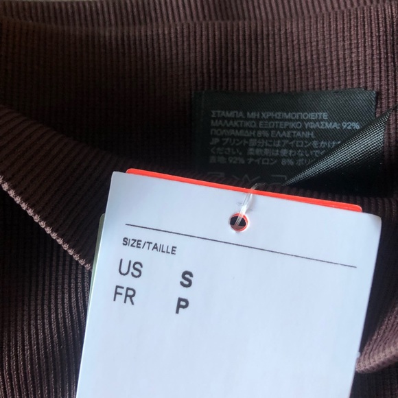 BNWT - H&M Seamless Sports Leggings (Plum) - Picture 2 of 4